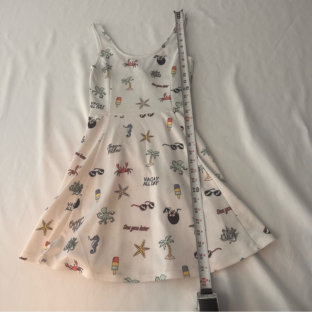 Divided H&M Vacay Print Dress size US 4 - Picture 7 of 8